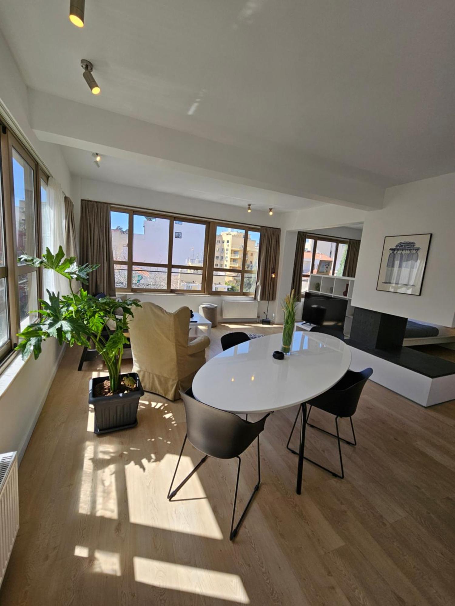 Athenian Spirit By Acropolis Apartment *