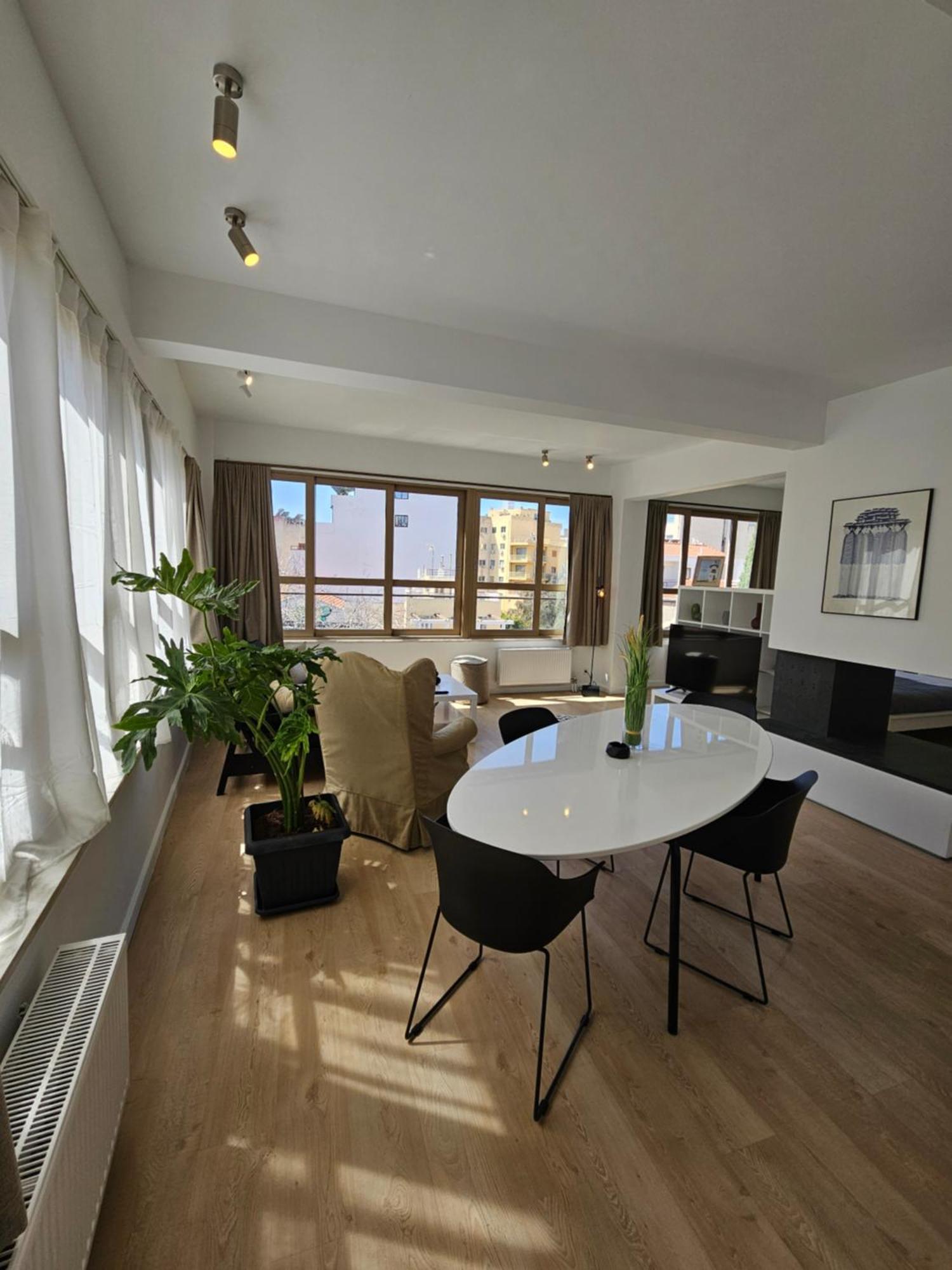 Athenian Spirit By Acropolis Apartment *